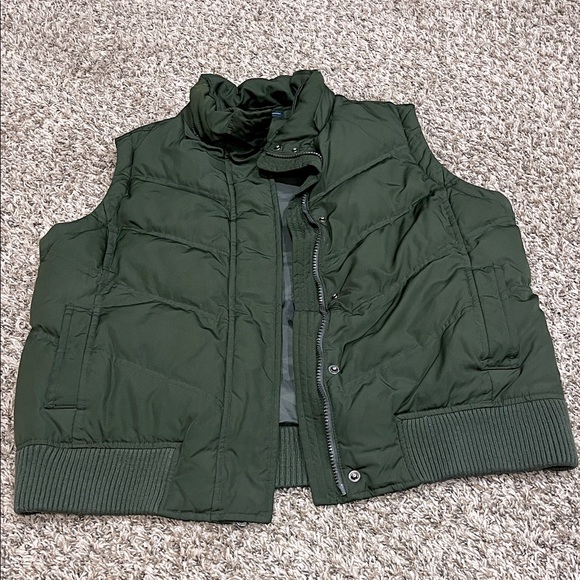 GAP Vest - Picture 3 of 8